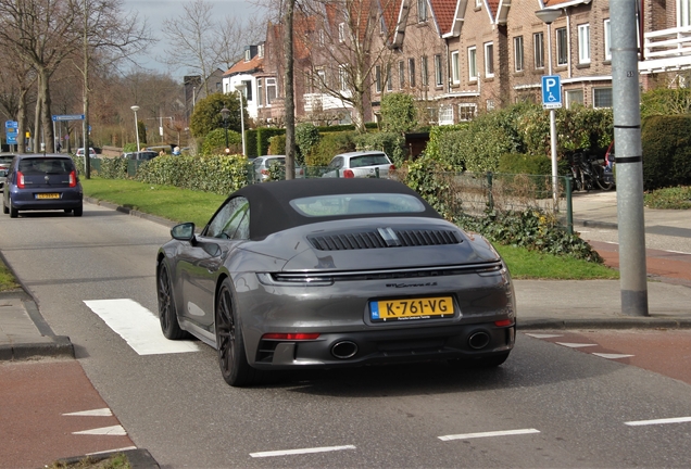 Porsche 992 Carrera 4S Cabriolet