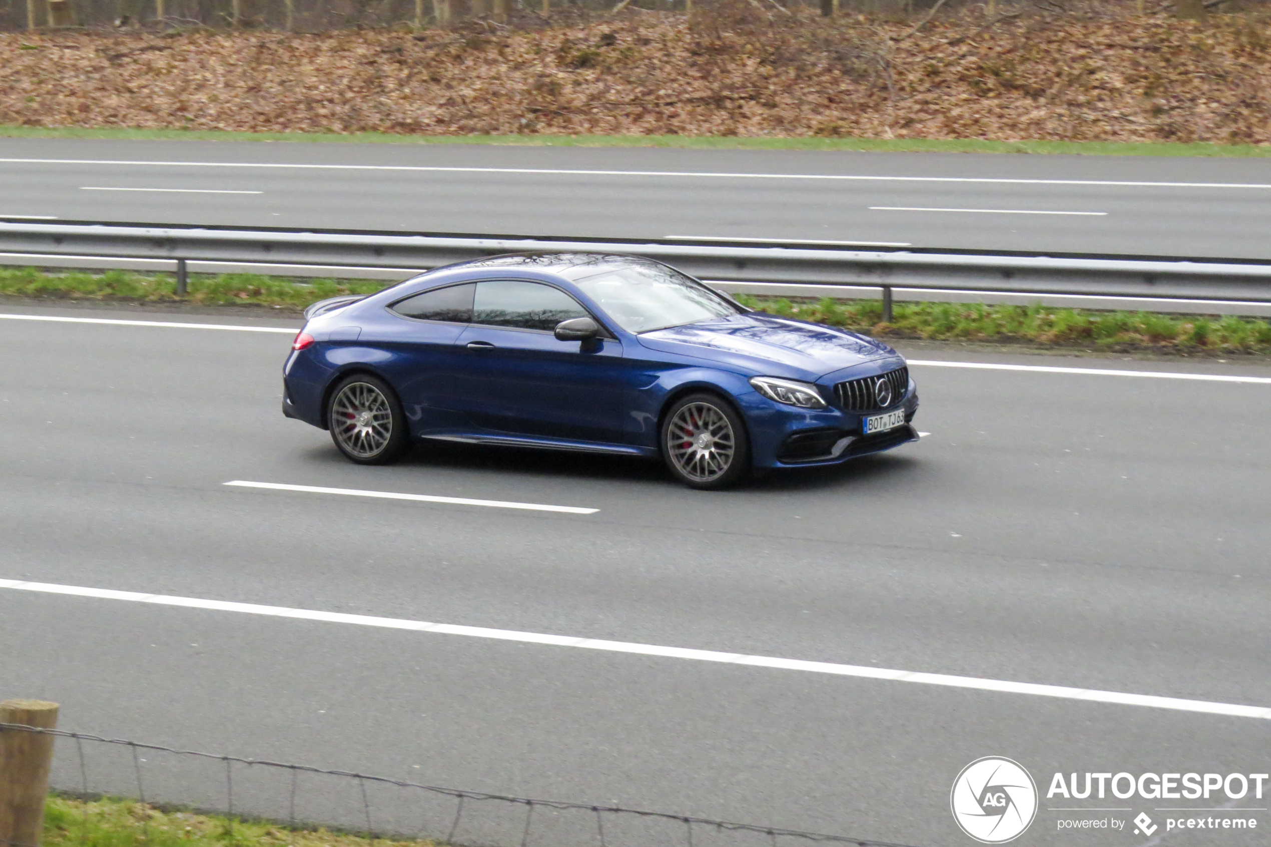 Mercedes-AMG C 63 S Coupé C205