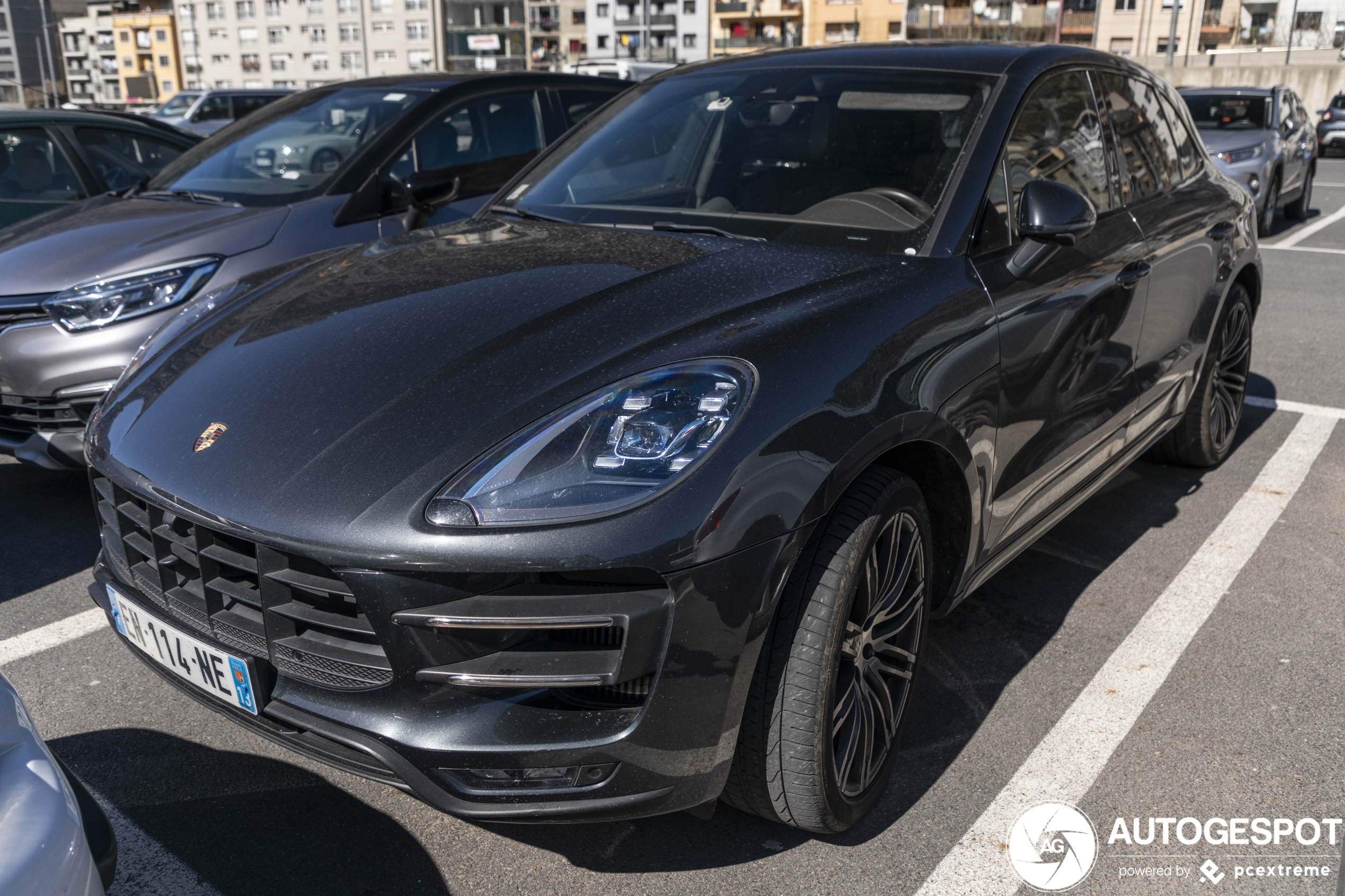 Porsche 95B Macan Turbo