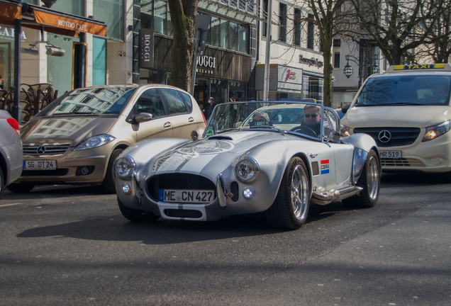 AC Cobra 427