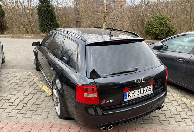 Audi RS6 Avant C5