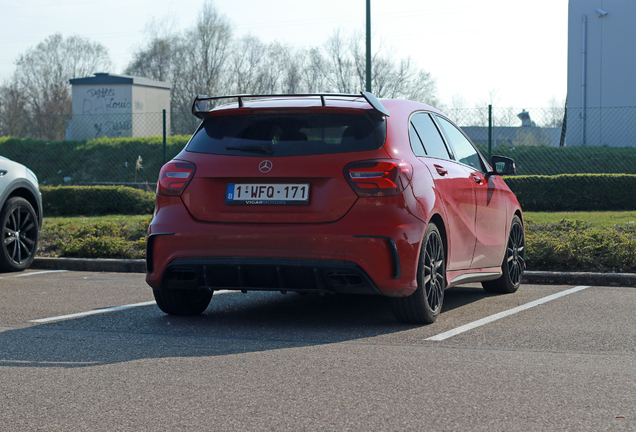 Mercedes-Benz A 45 AMG