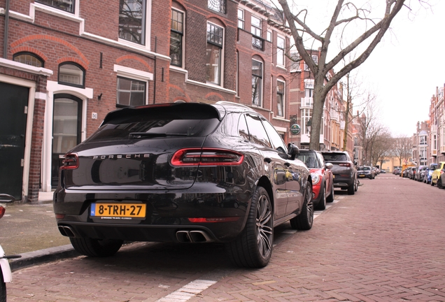 Porsche 95B Macan Turbo