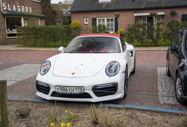 Porsche 991 Turbo Cabriolet MkII