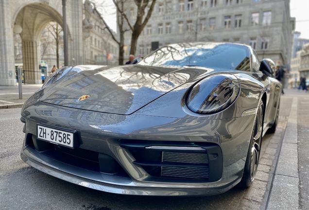 Porsche 992 Carrera 4S