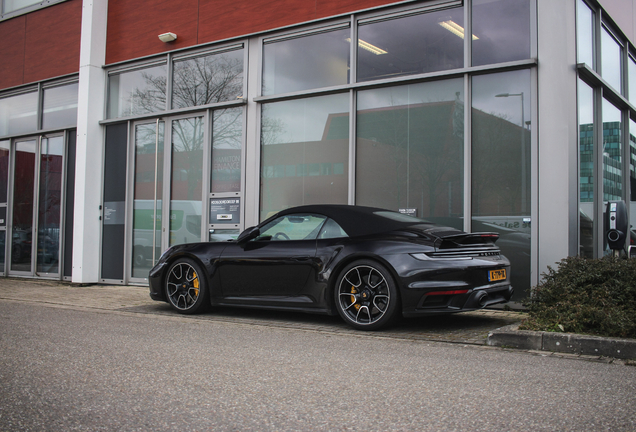 Porsche 992 Turbo S Cabriolet