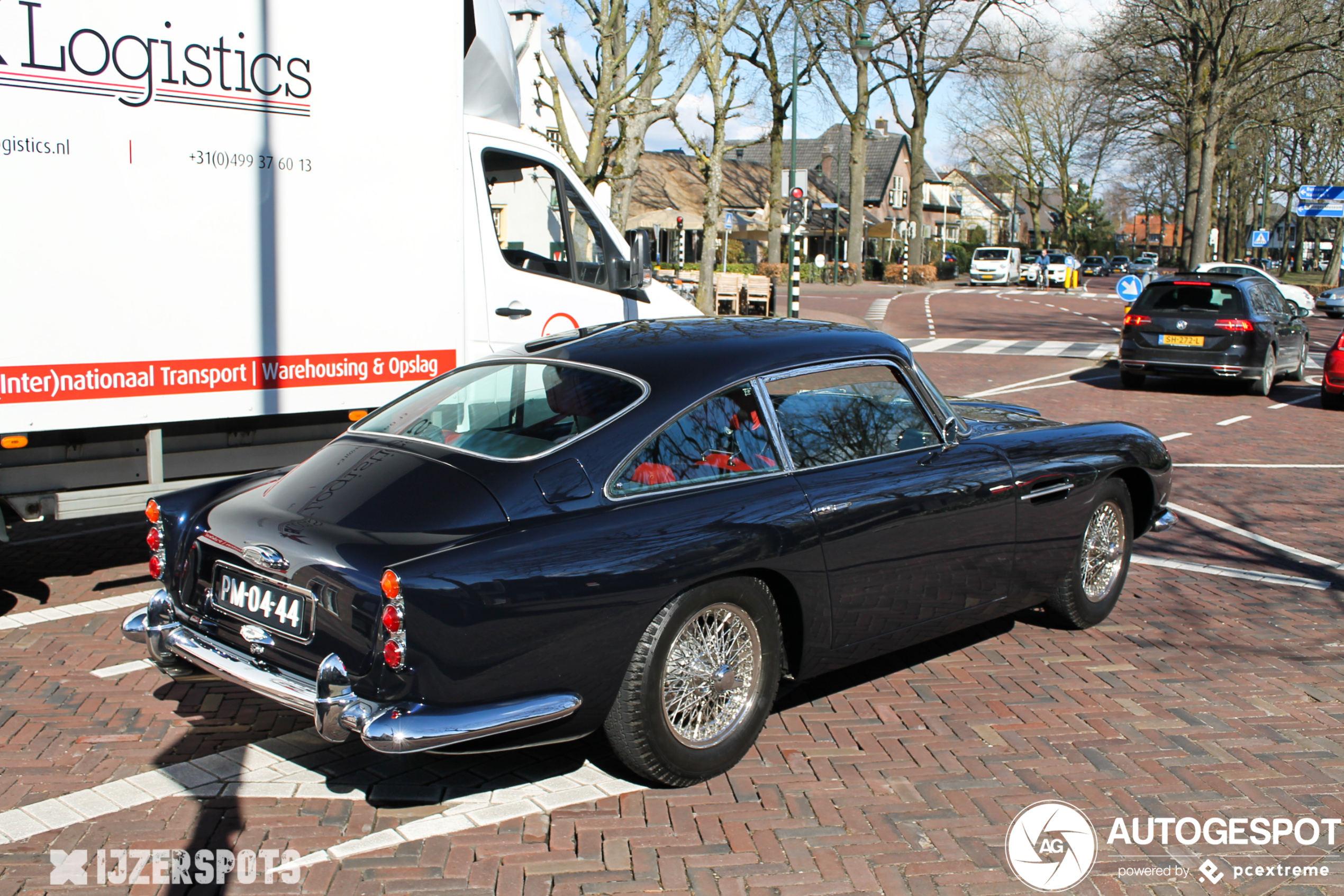 Aston Martin DB4 Vantage