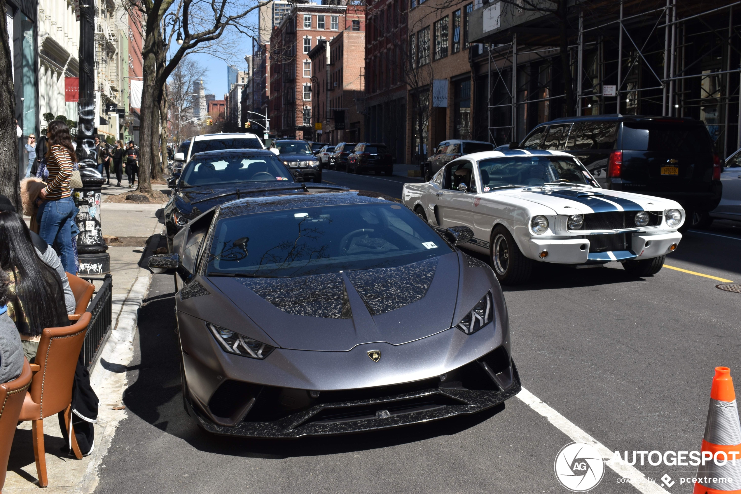 Lamborghini Huracán LP640-4 Performante