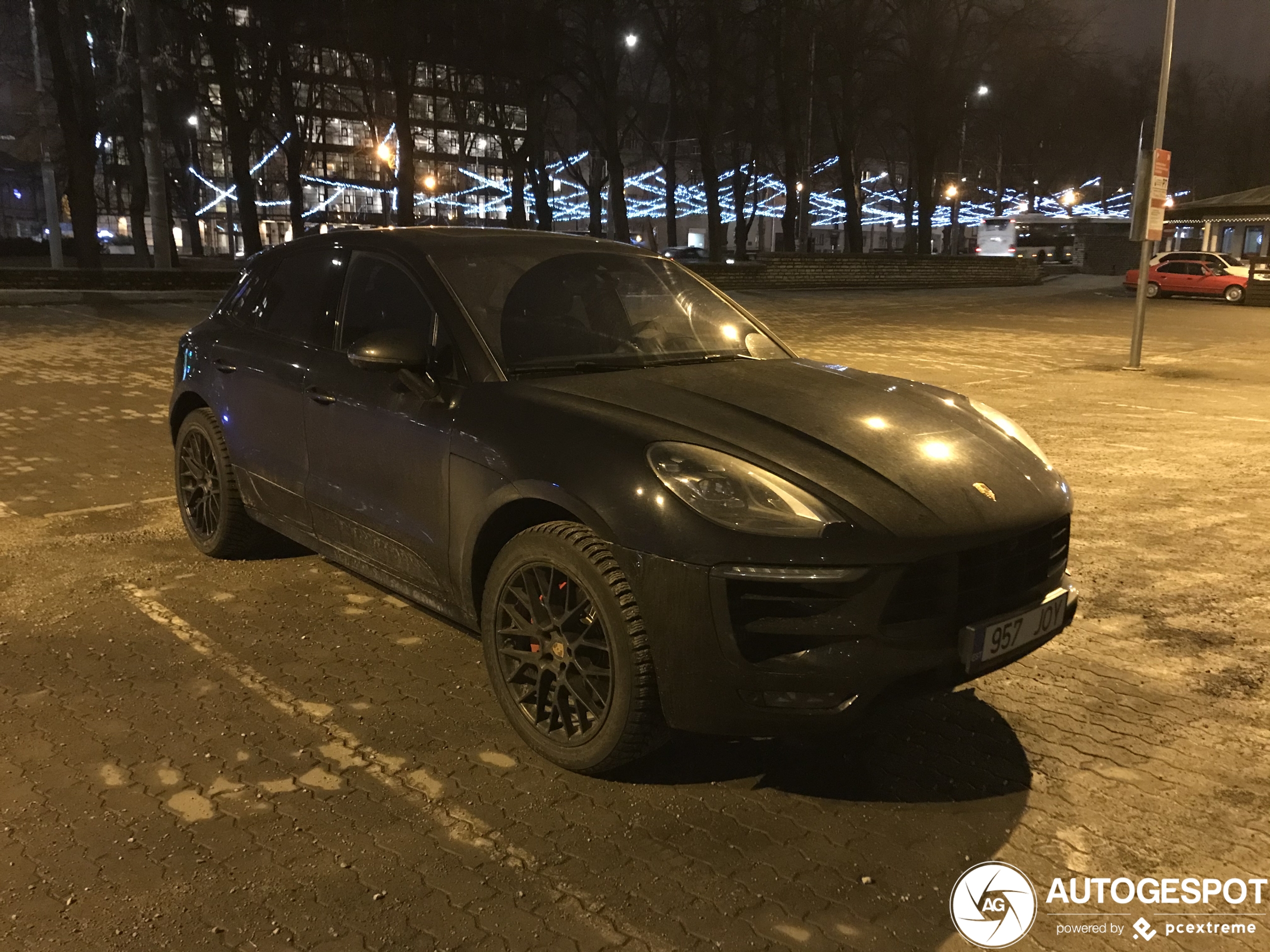 Porsche 95B Macan GTS