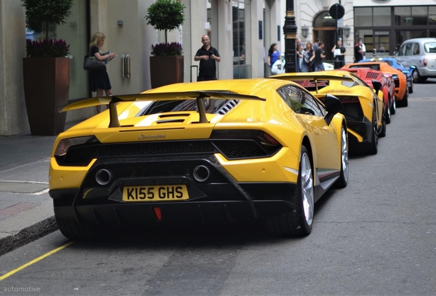 Lamborghini Huracán LP640-4 Performante