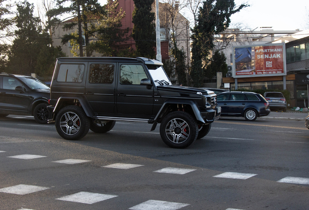 Mercedes-Benz G 500 4X4²