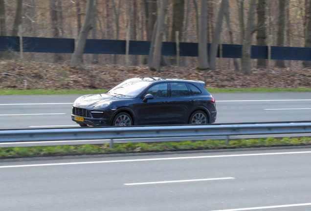 Porsche 958 Cayenne GTS