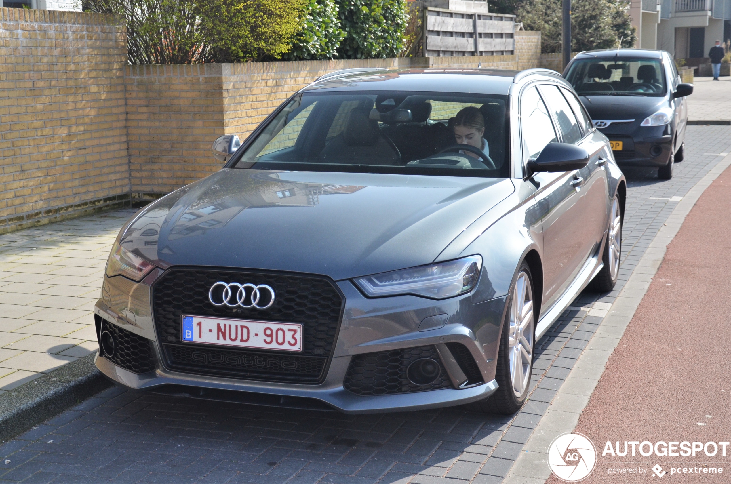 Audi RS6 Avant C7 2015