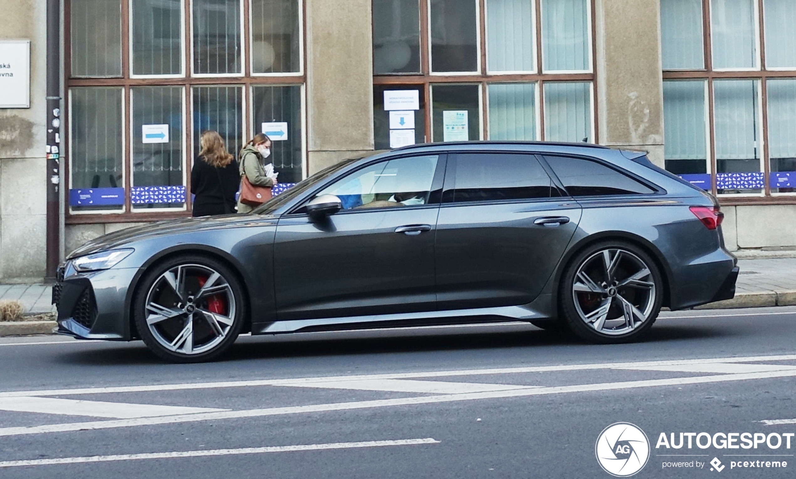 Audi RS6 Avant C8