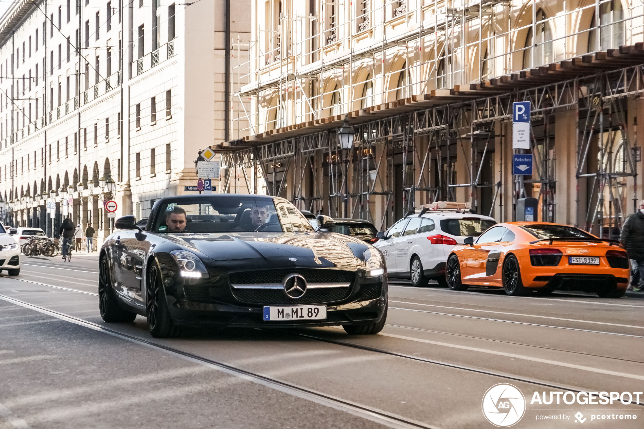 Mercedes-Benz SLS AMG Roadster