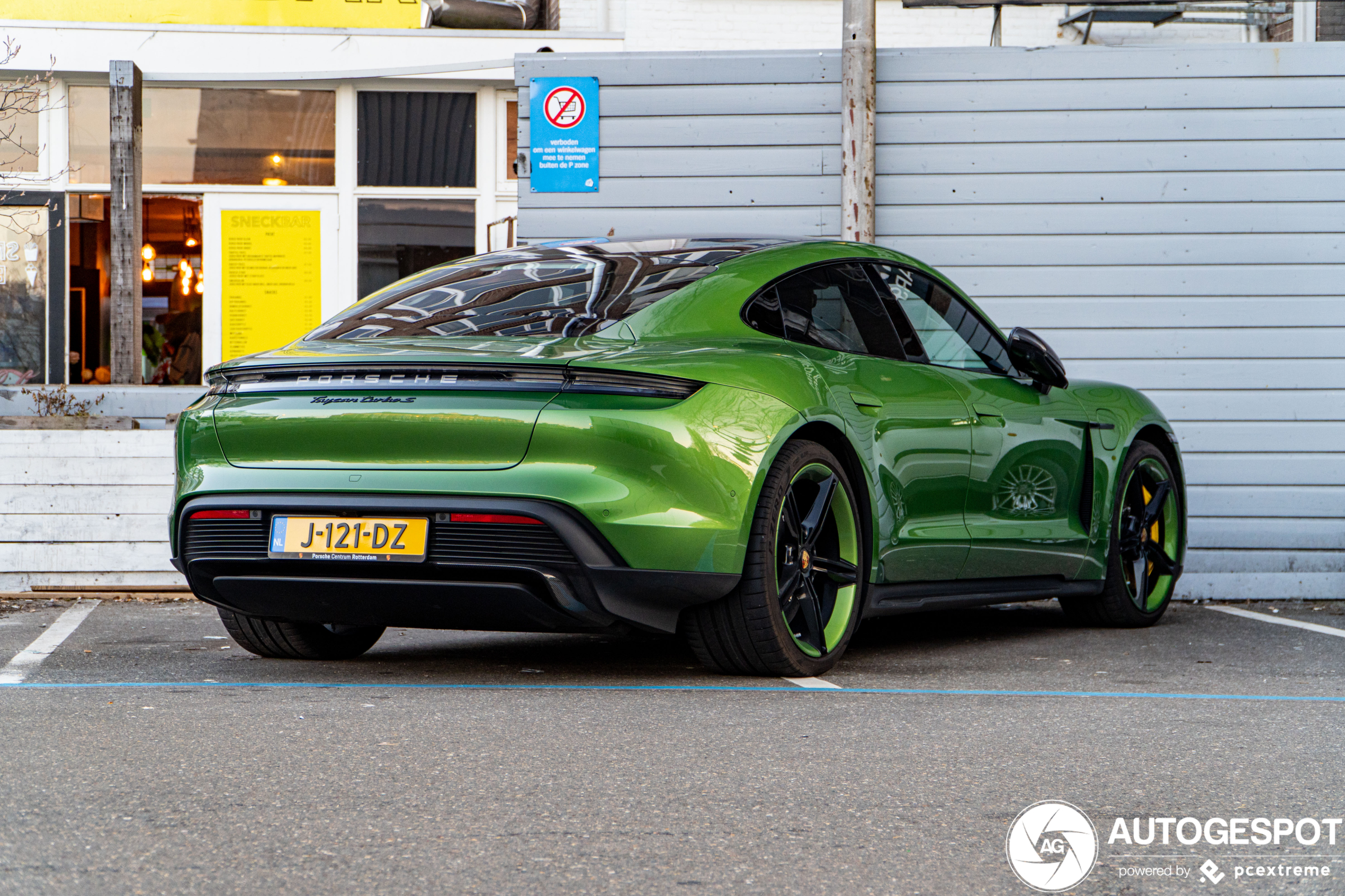 Porsche Taycan Turbo S