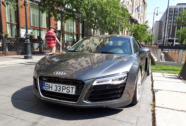 Audi R8 2013