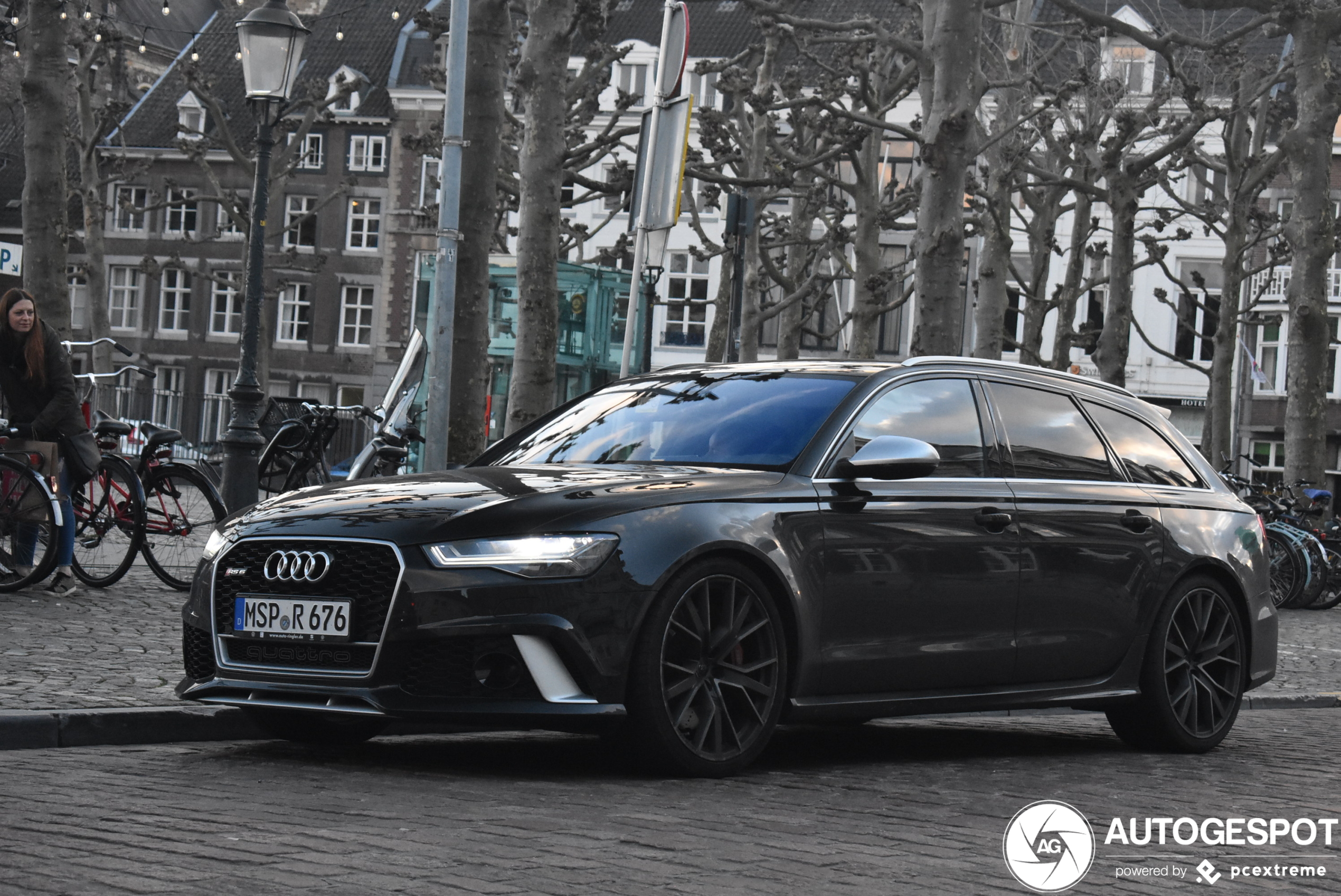 Audi RS6 Avant C7 2015