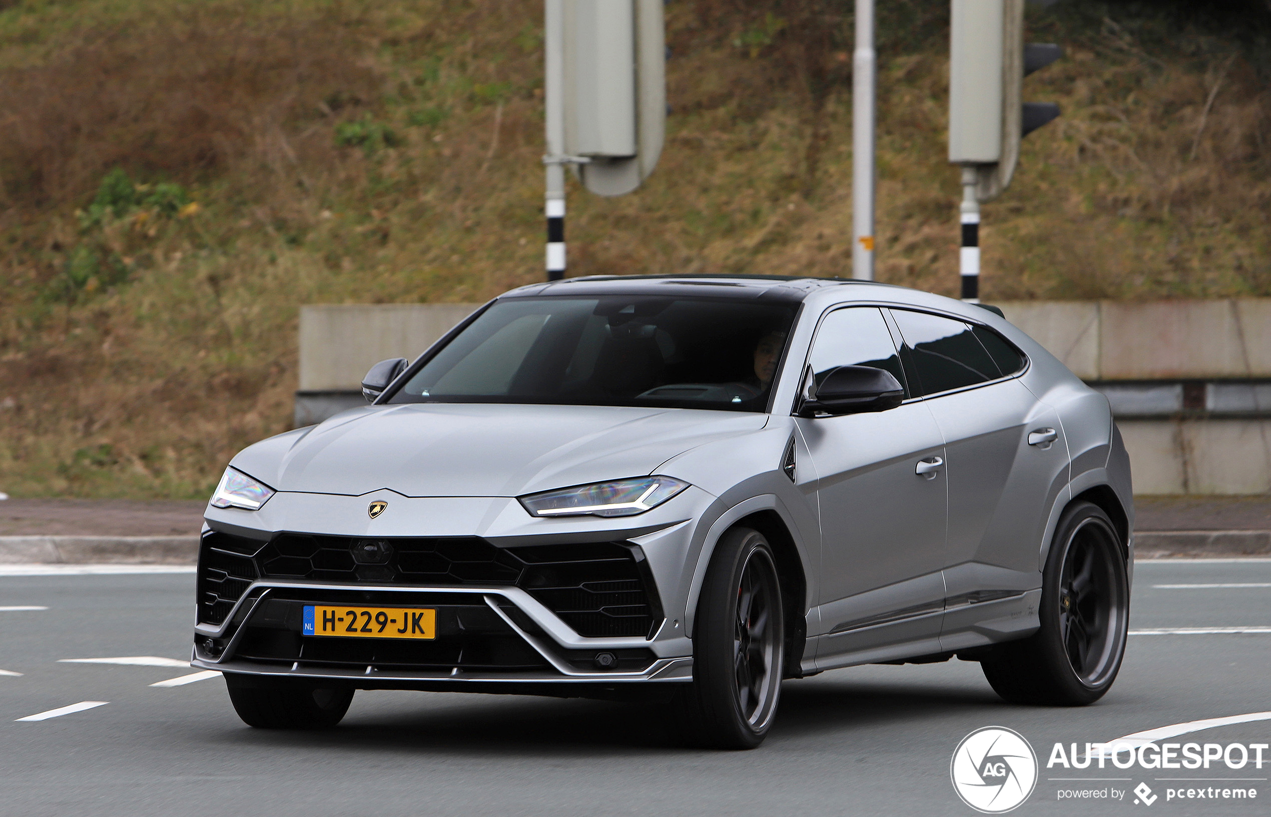 Lamborghini Urus 1016 Industries