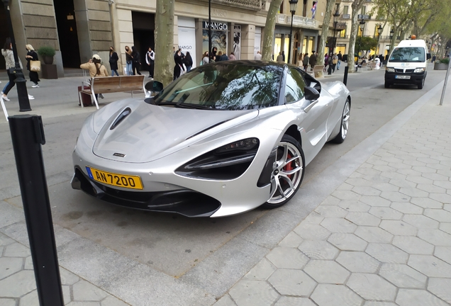 McLaren 720S Spider