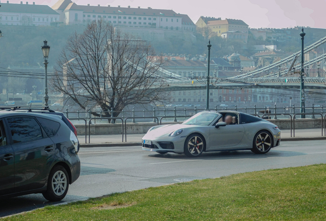 Porsche 992 Targa 4S