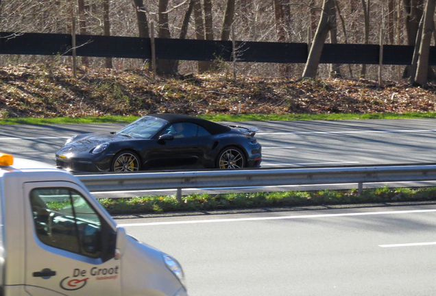 Porsche 992 Turbo S Cabriolet