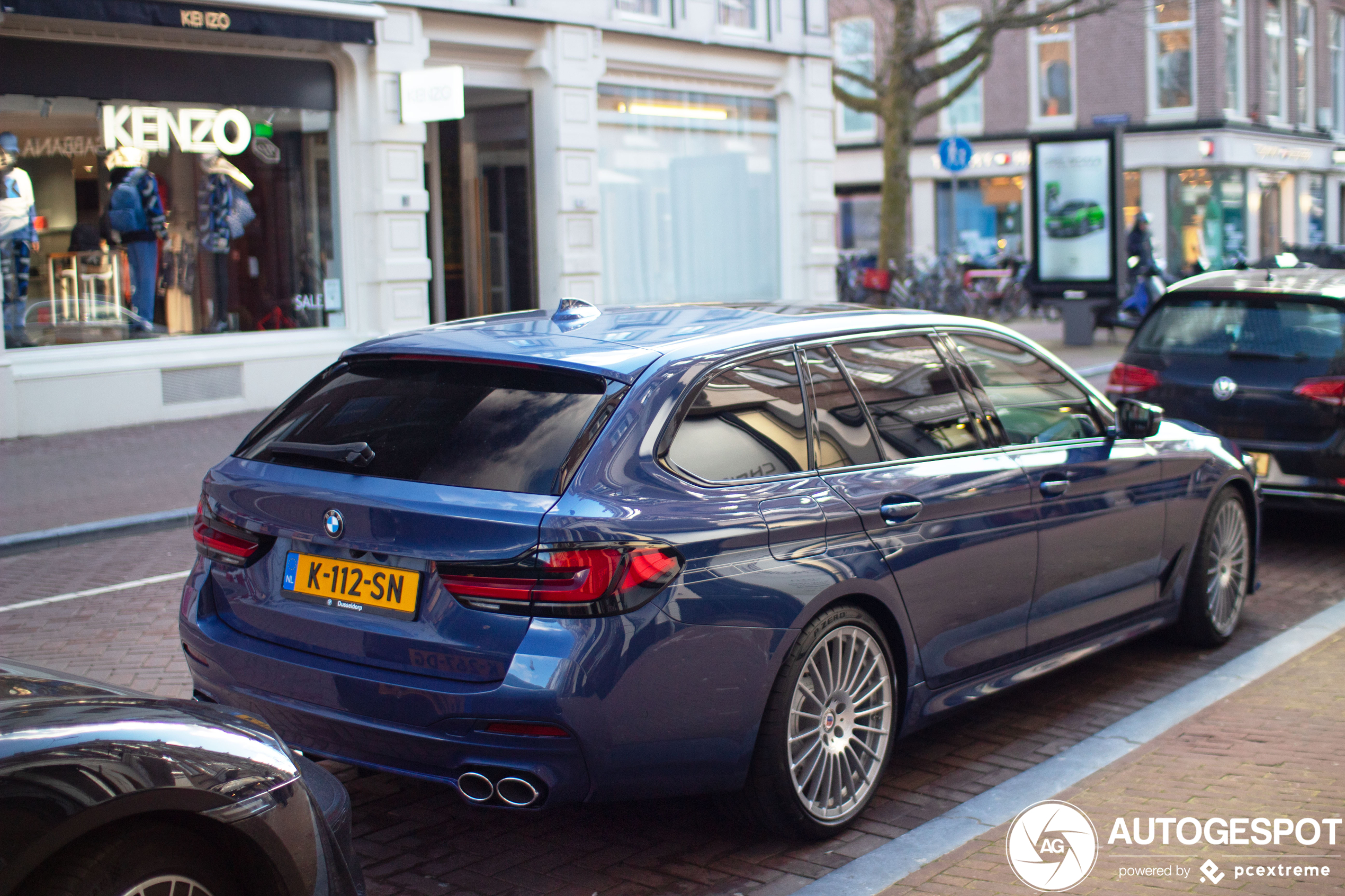 Deze Alpina B5 Biturbo Touring legt het vuur je aan de schenen