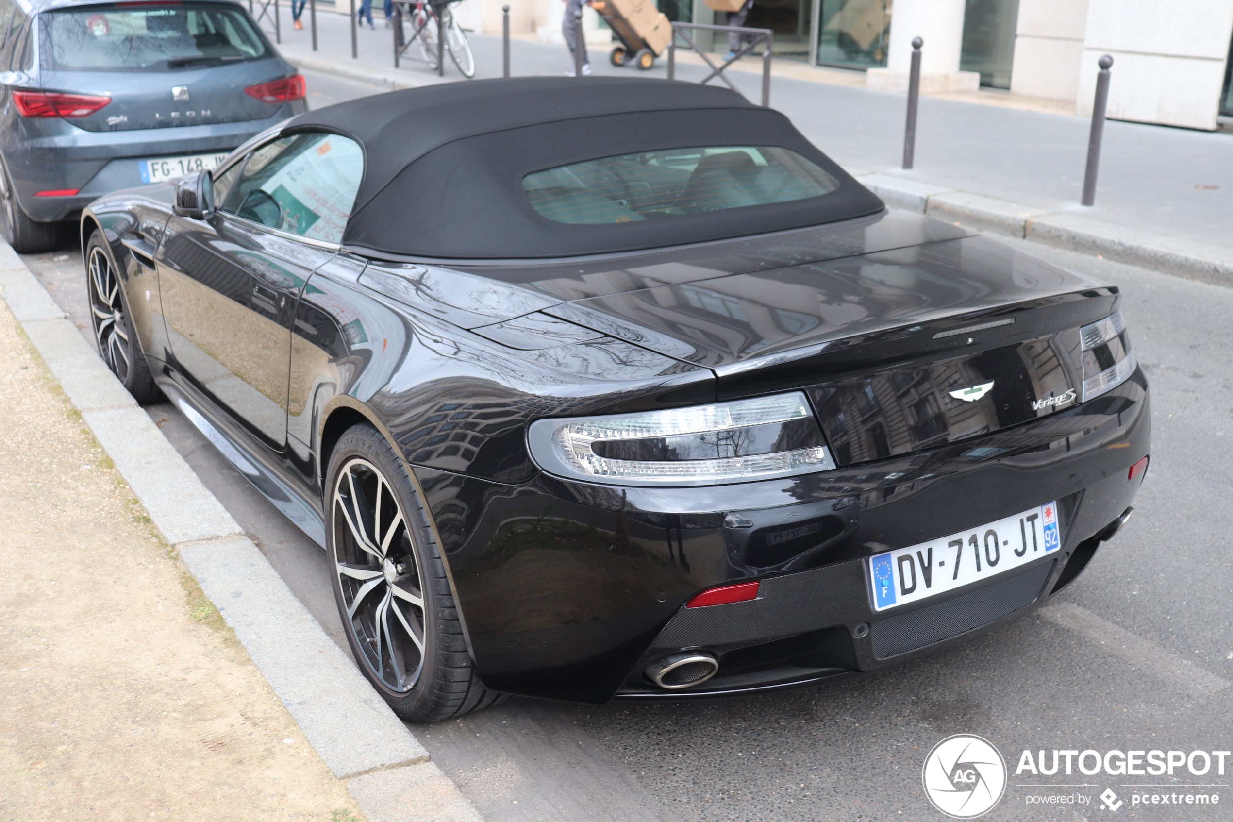 Aston Martin V8 Vantage S Roadster