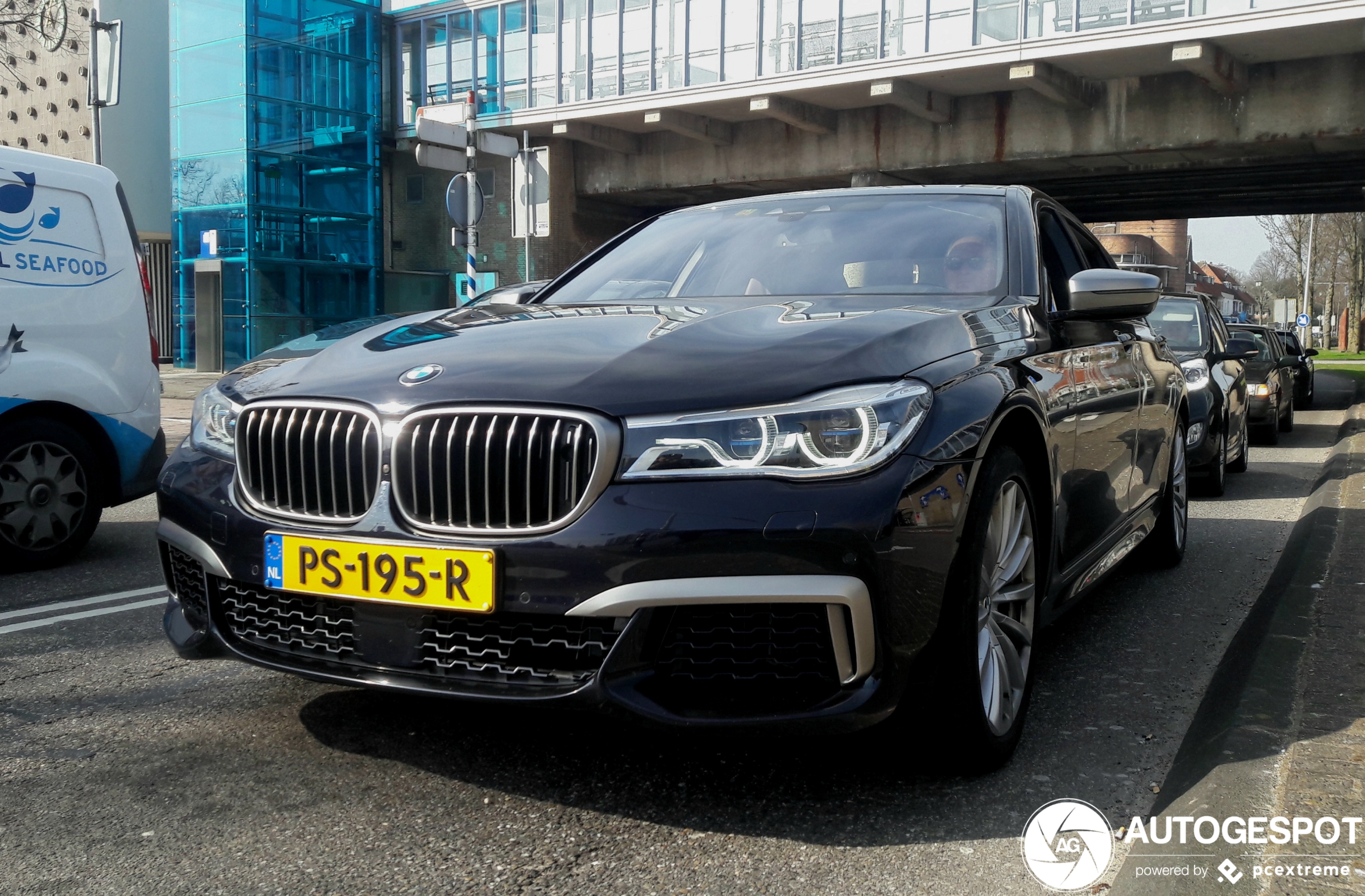 BMW M760Li xDrive