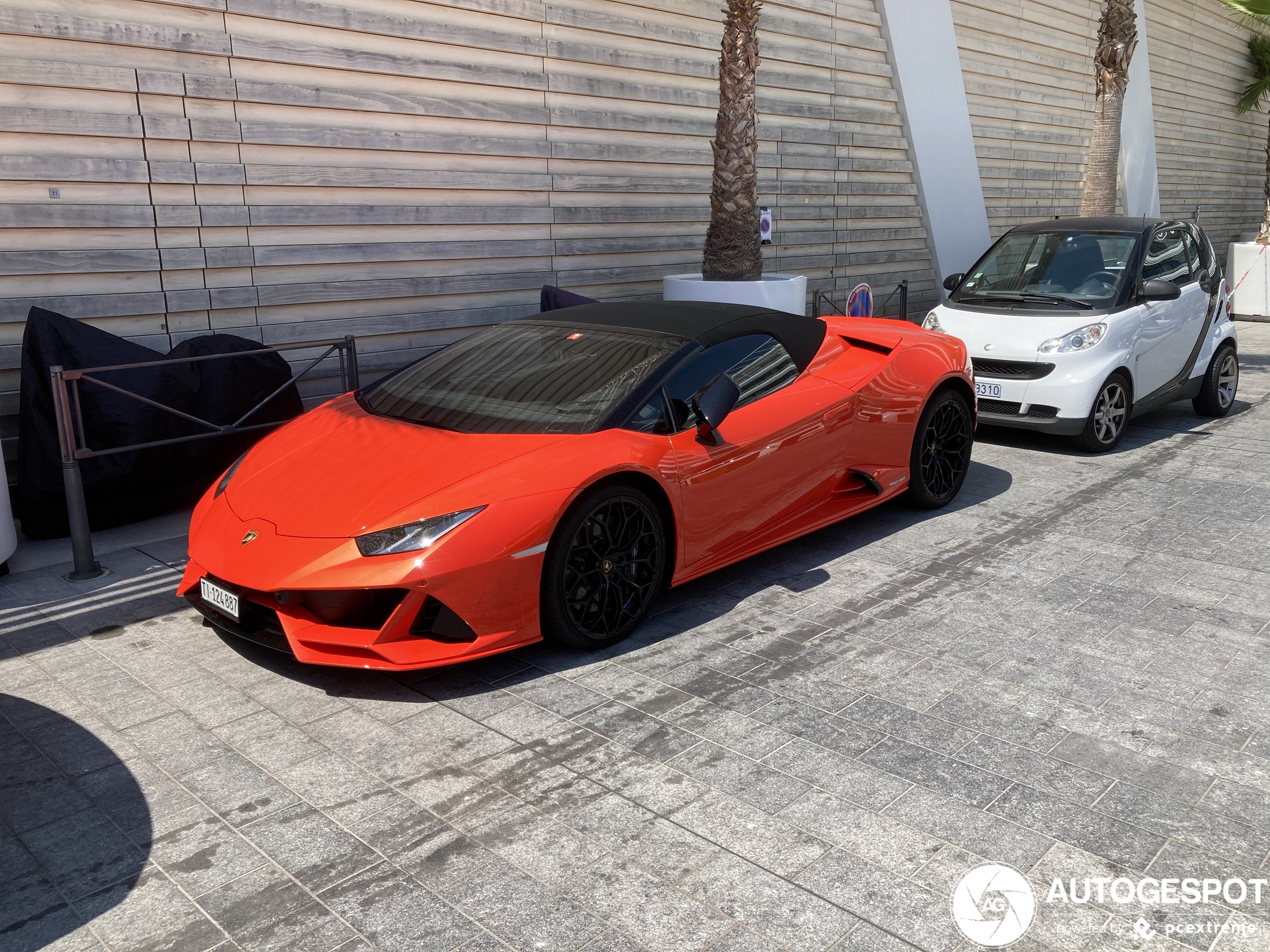 Lamborghini Huracán LP640-4 EVO Spyder