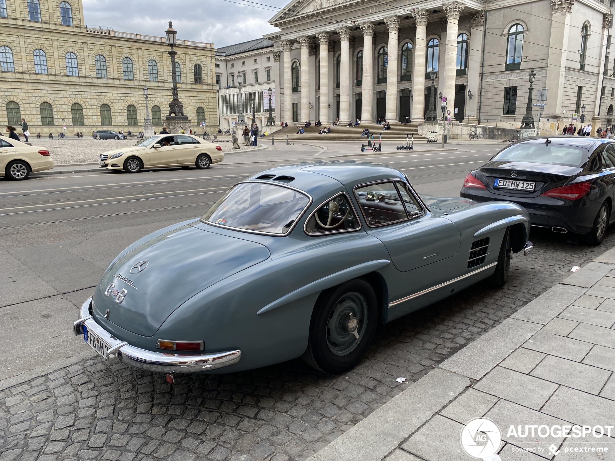 Mercedes-Benz 300SL Gullwing