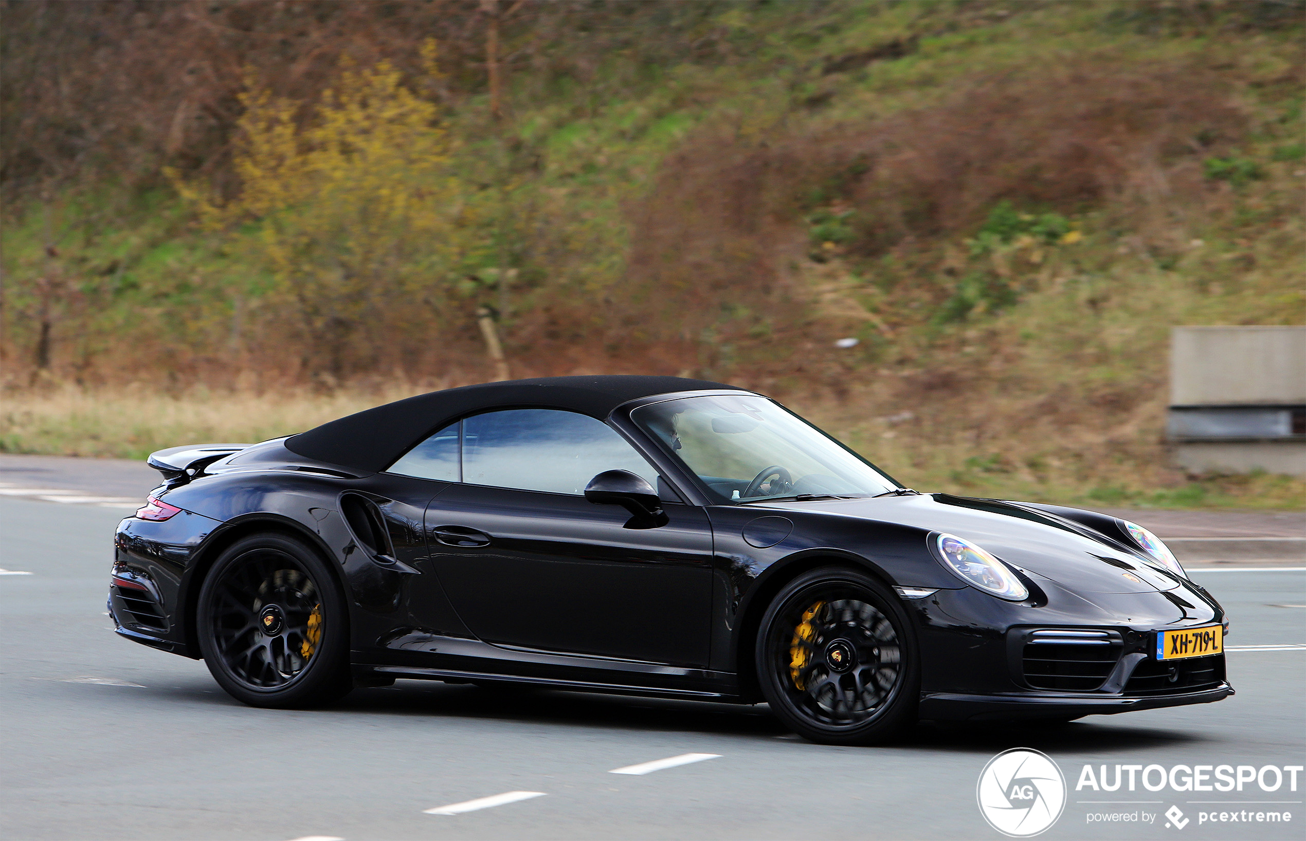 Porsche 991 Turbo S Cabriolet MkII