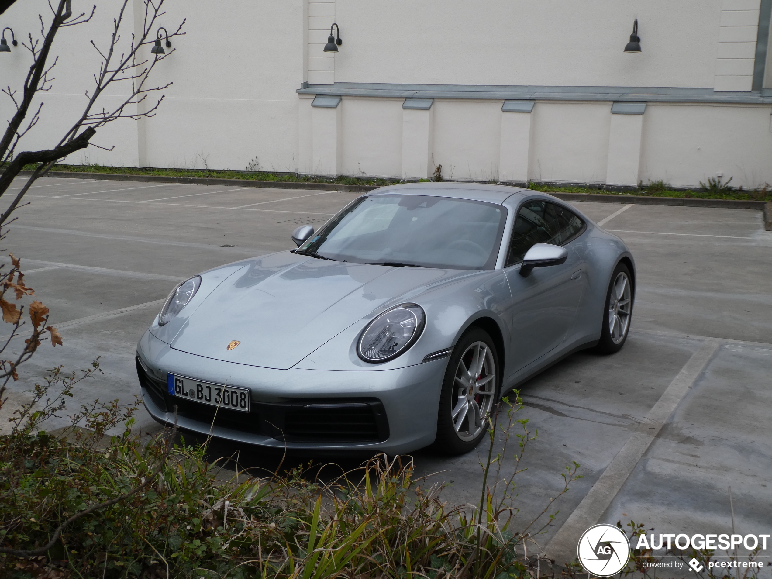 Porsche 992 Carrera 4S