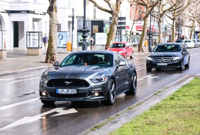 Ford Mustang GT 2015