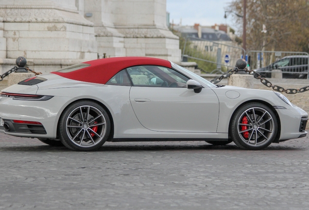 Porsche 992 Carrera 4S Cabriolet MkI
