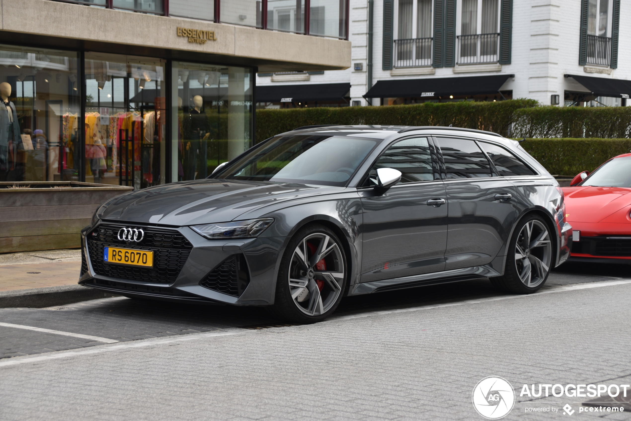 Audi RS6 Avant C8