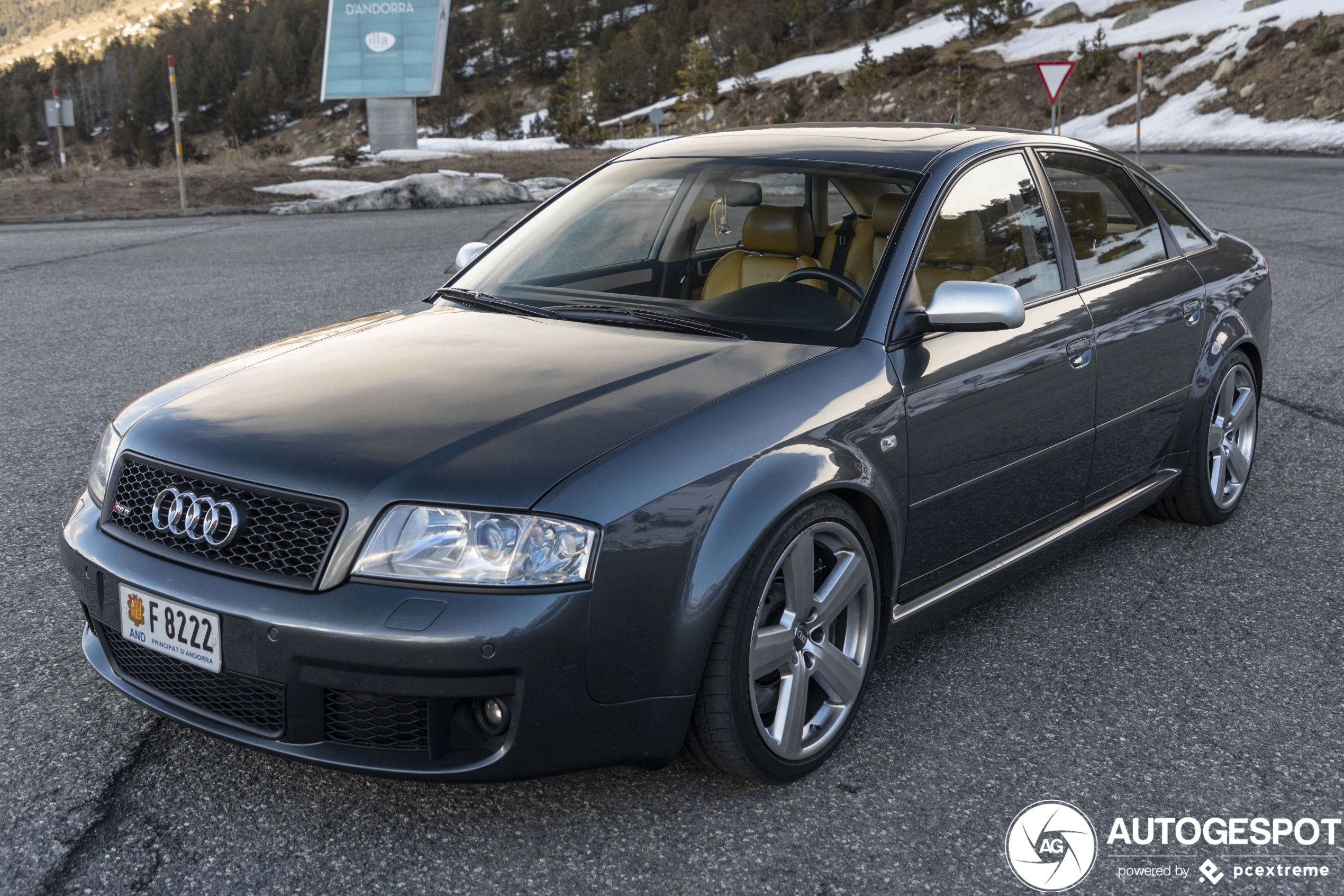 Audi RS6 Sedan C5