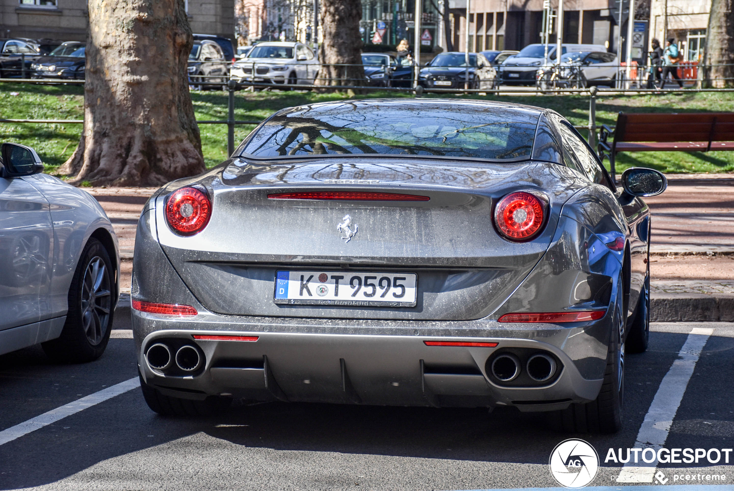 Ferrari California T