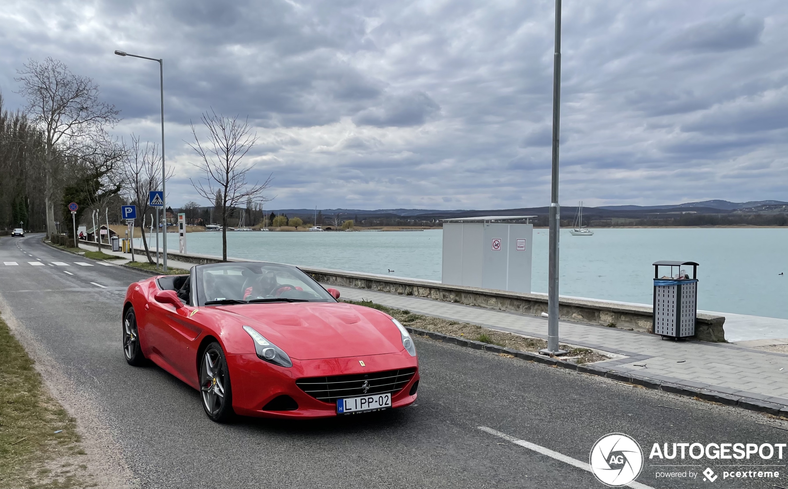 Ferrari California T