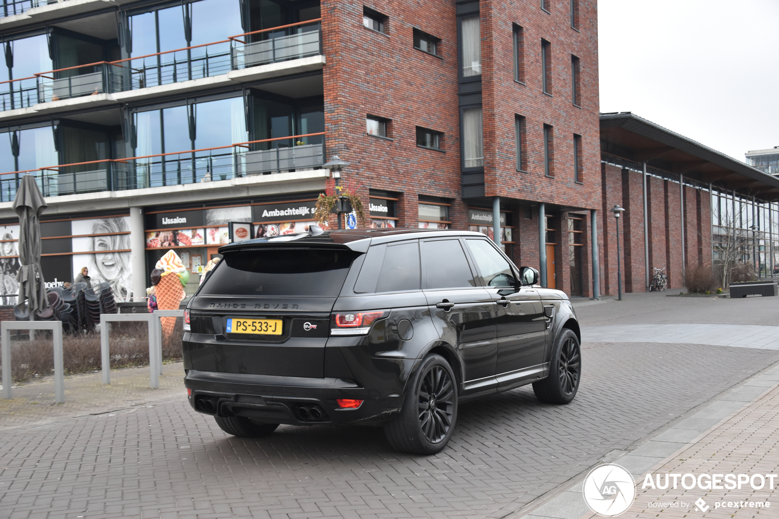 Land Rover Range Rover Sport SVR