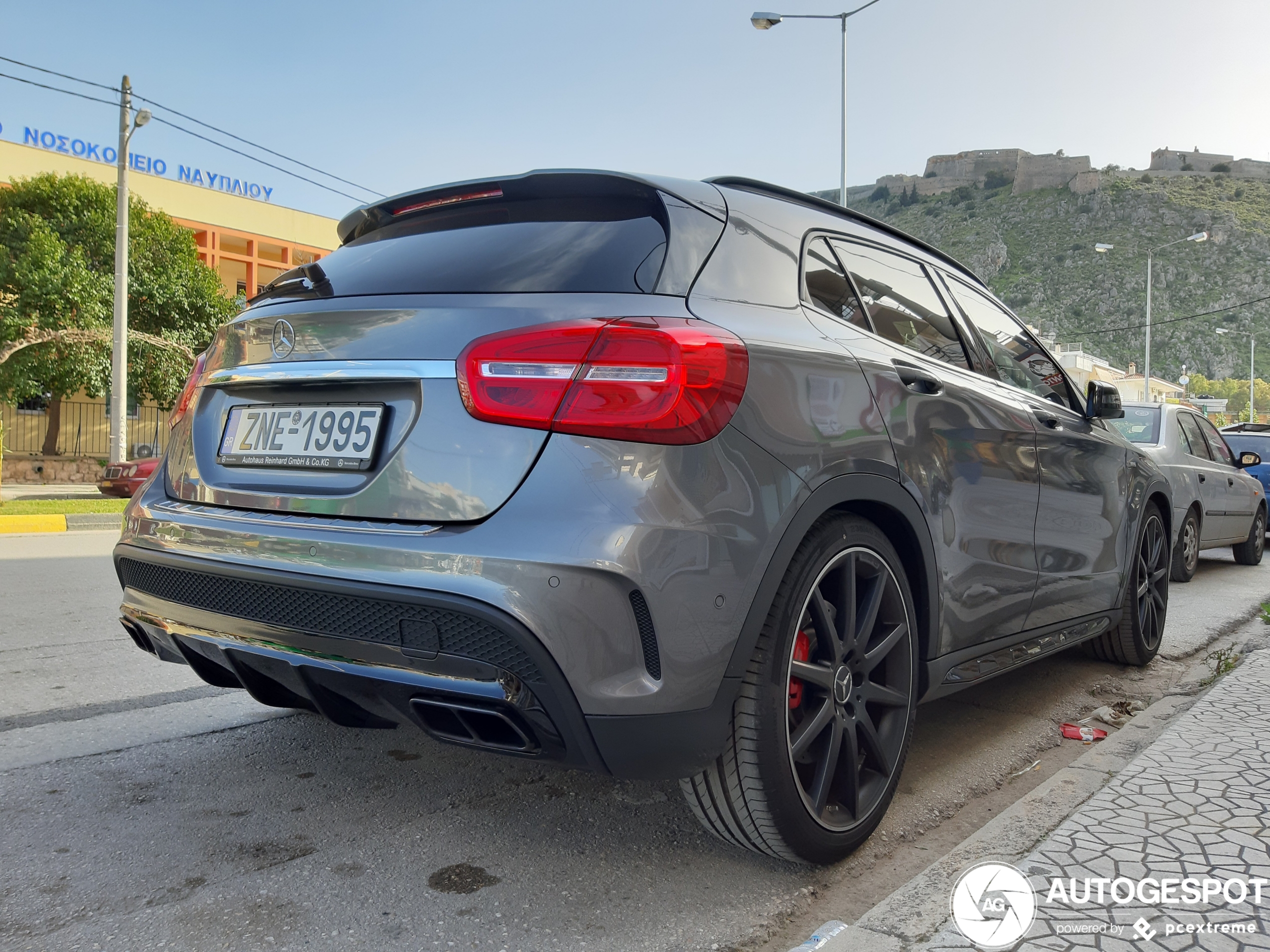 Mercedes-AMG GLA 45 X156