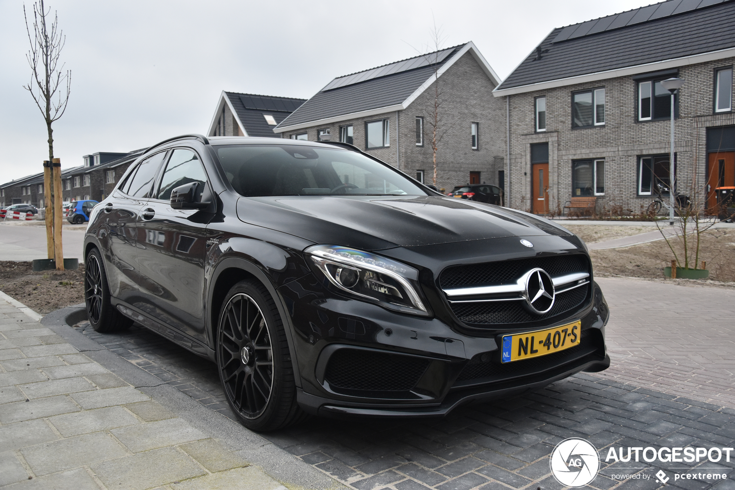 Mercedes-Benz GLA 45 AMG X156