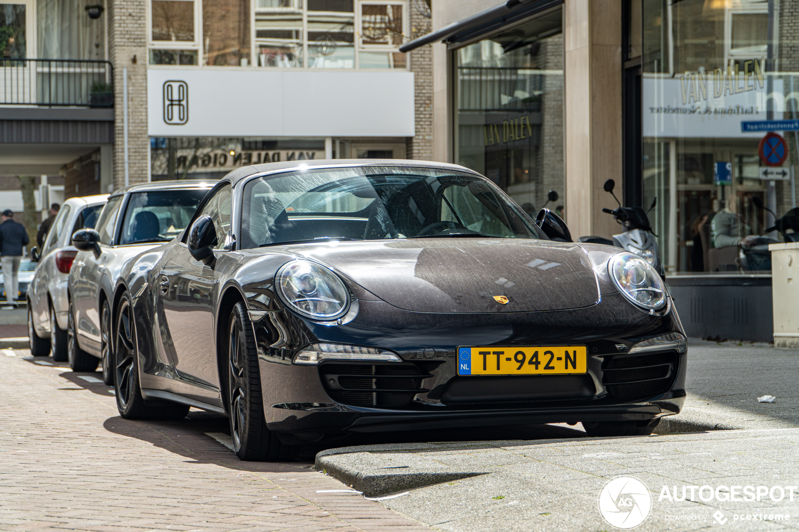 Porsche 991 Carrera 4S Cabriolet MkI