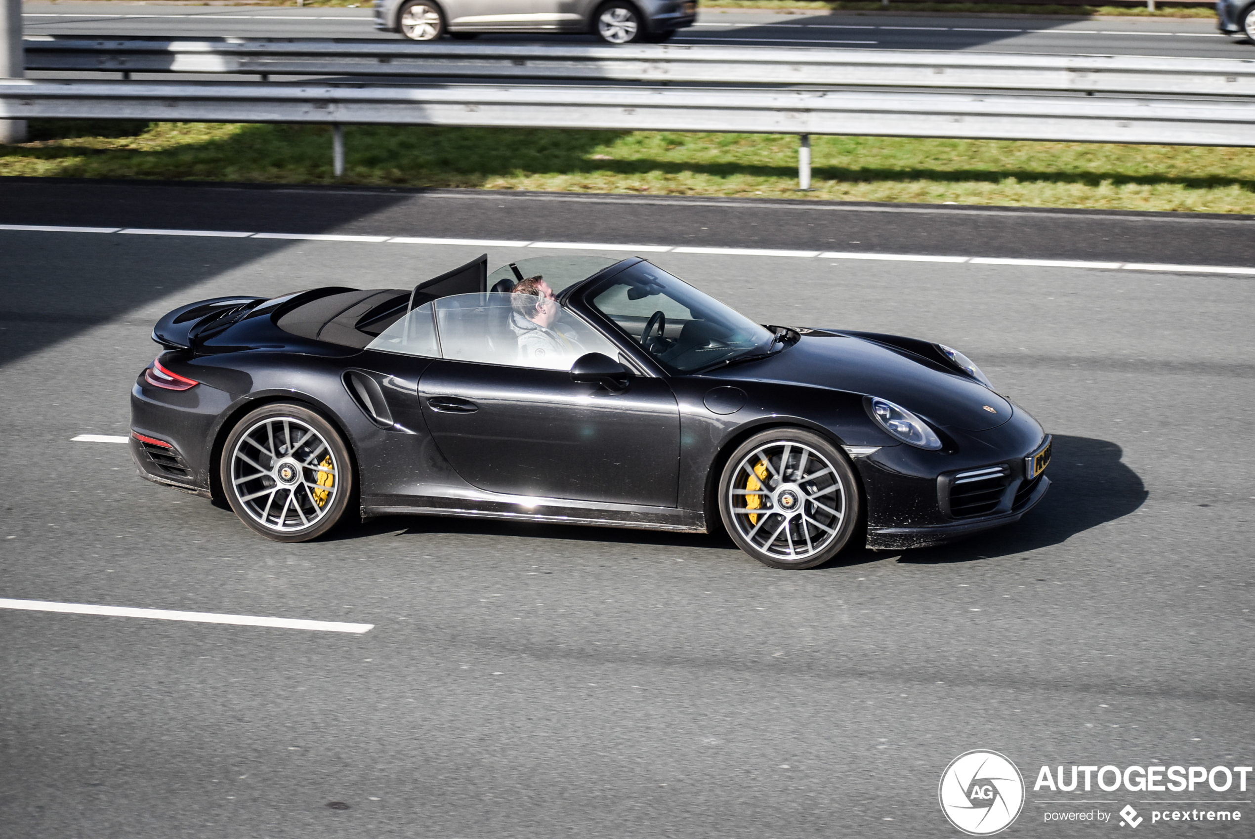 Porsche 991 Turbo S Cabriolet MkII