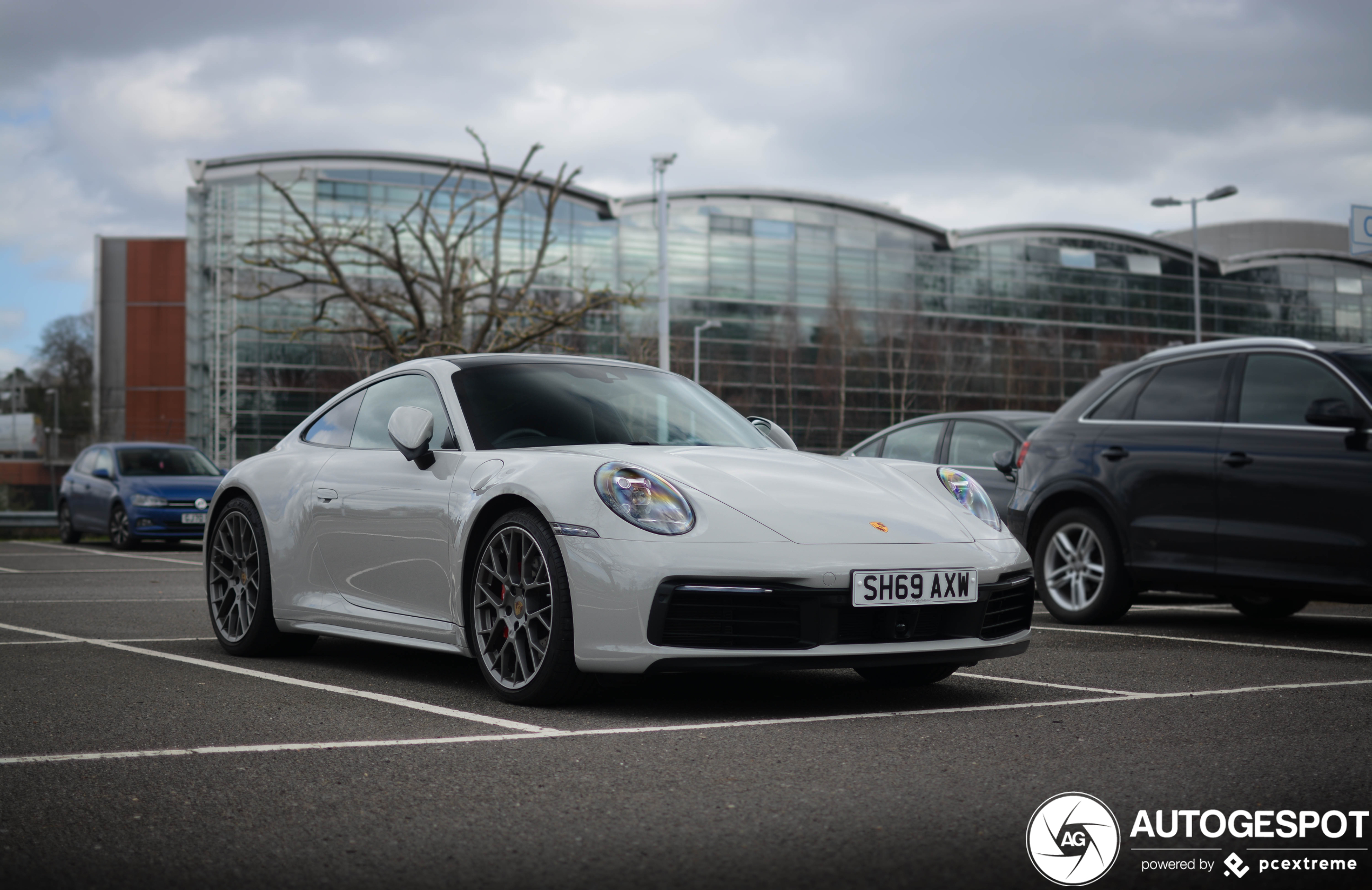 Porsche 992 Carrera 4S