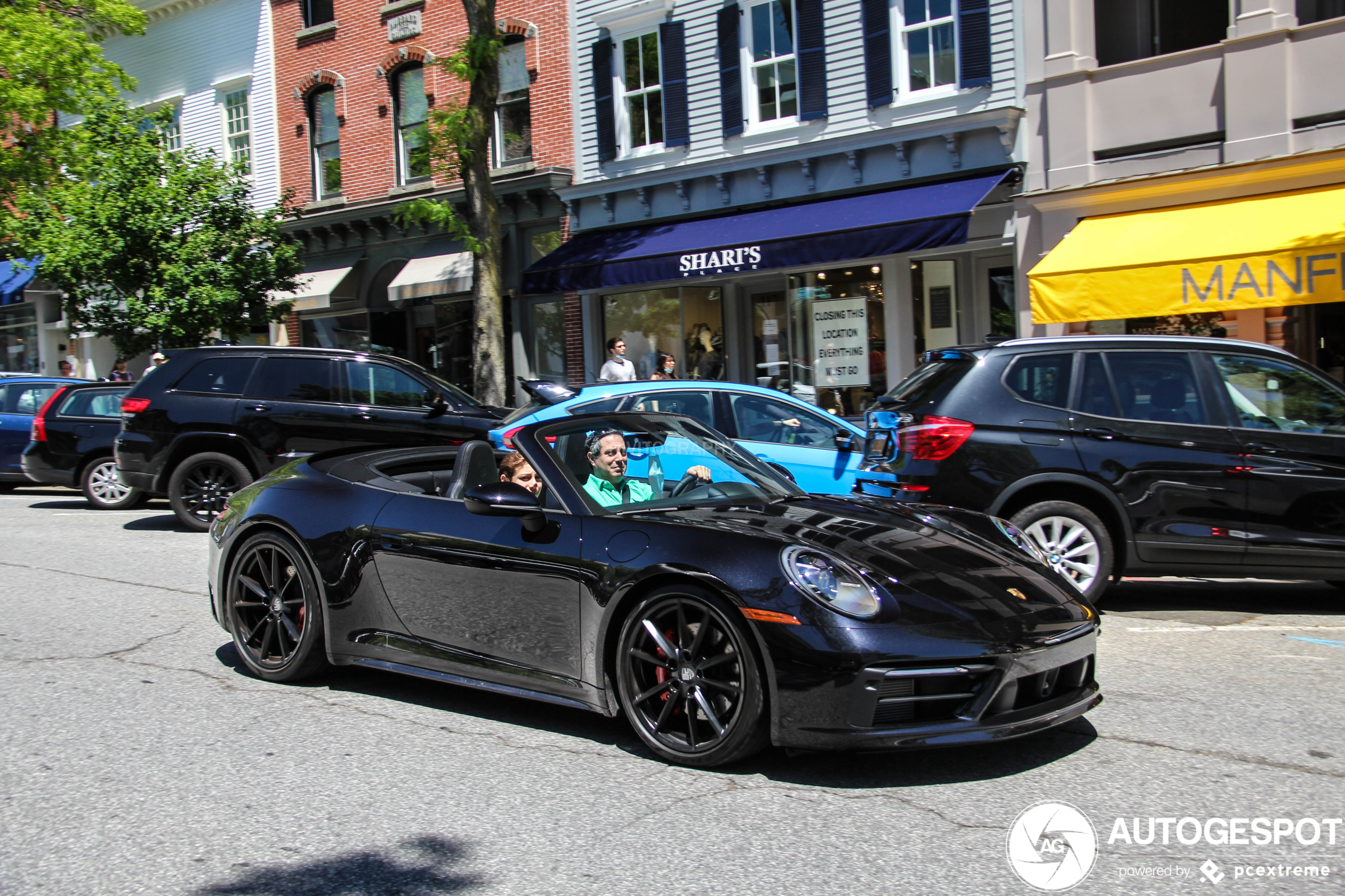 Porsche 992 Carrera 4S Cabriolet