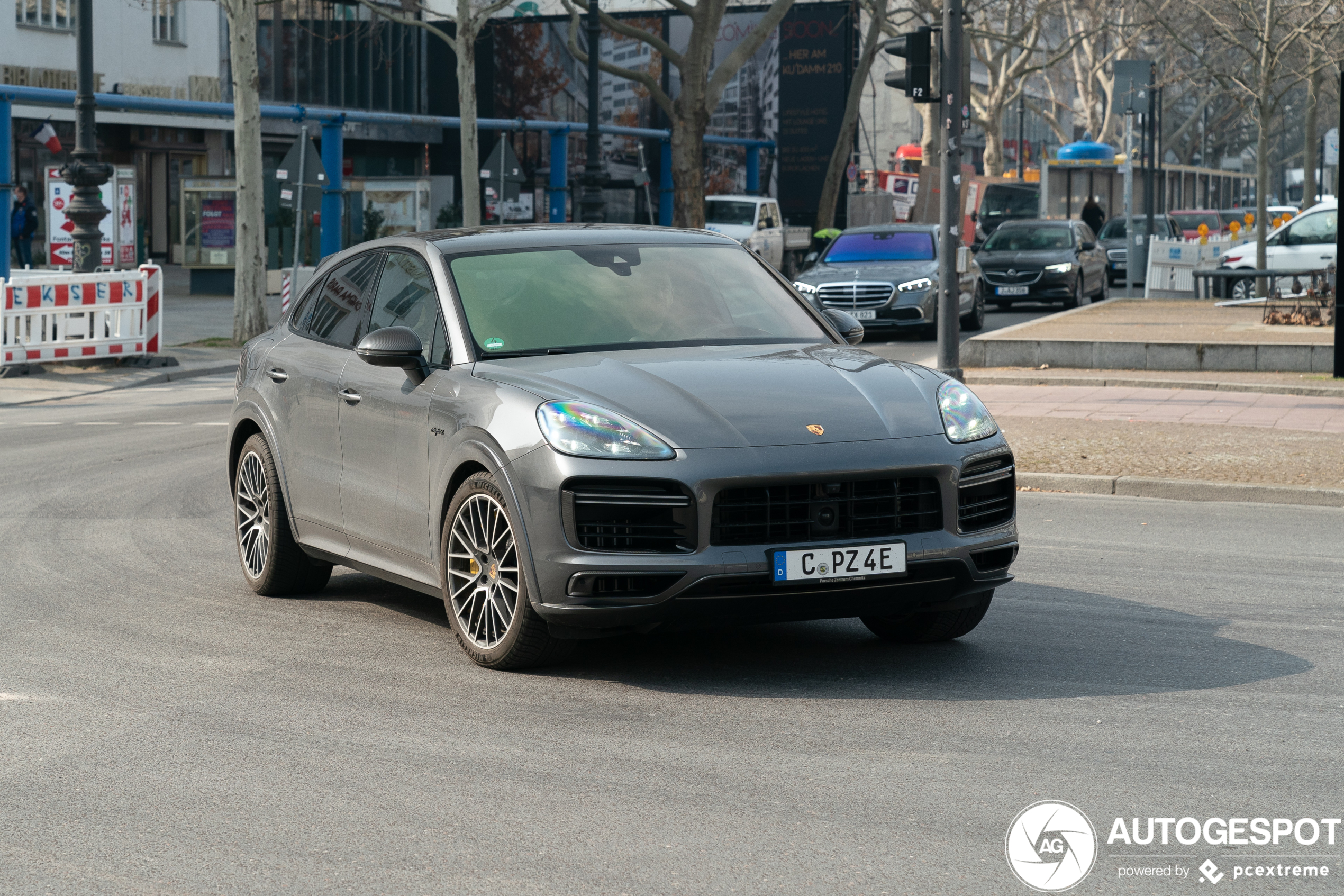 Porsche Cayenne Coupé Turbo S E-Hybrid