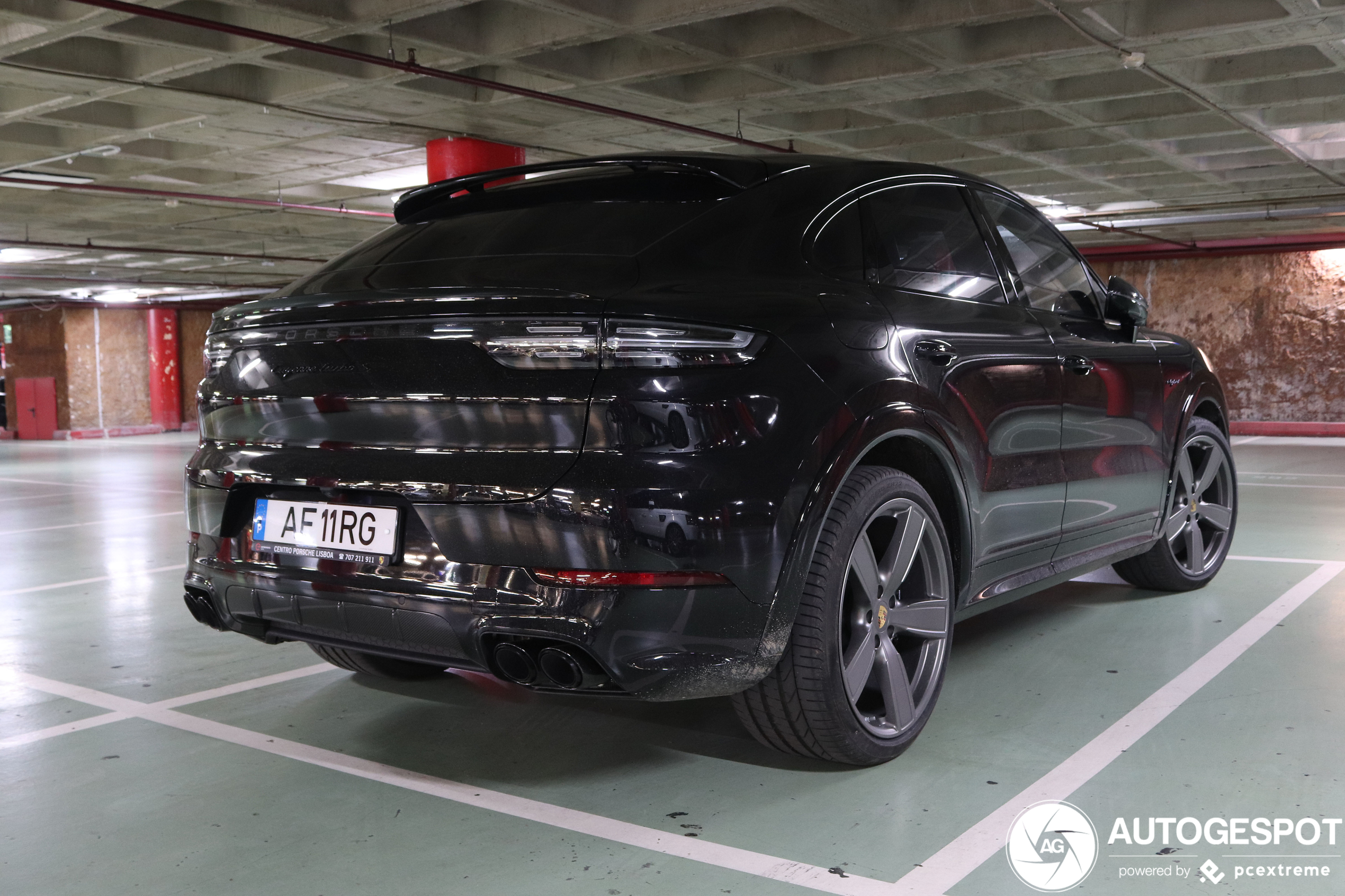 Porsche Cayenne Coupé Turbo S E-Hybrid