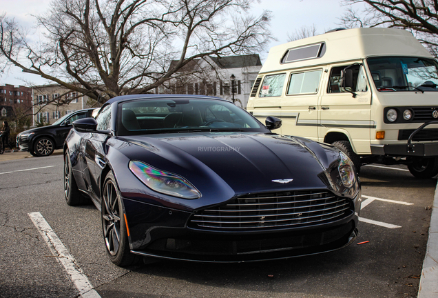 Aston Martin DB11 V8 Volante