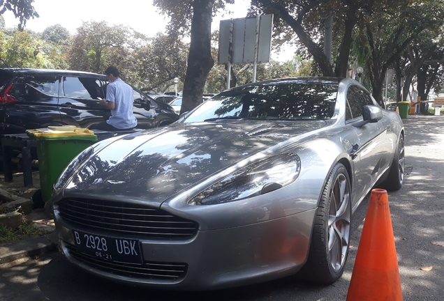 Aston Martin Rapide